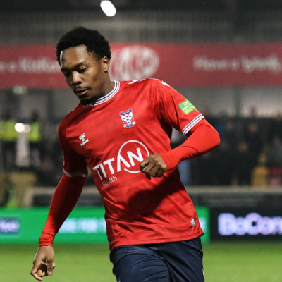 Ashley Nathaniel-George joins Wealdstone on loan.