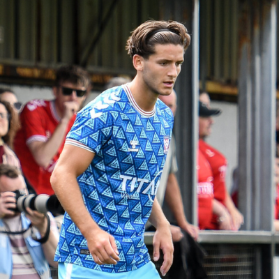 Ricky Aguiar joins Eastleigh on loan for season remainder