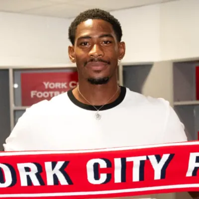 Defender Zech Medley signs for York City